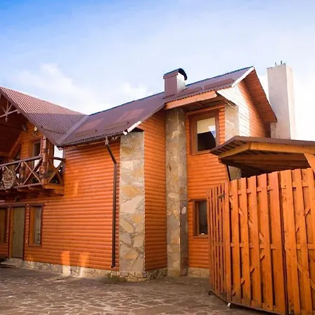 Cottage Gutsulia Yaremche Exterior photo